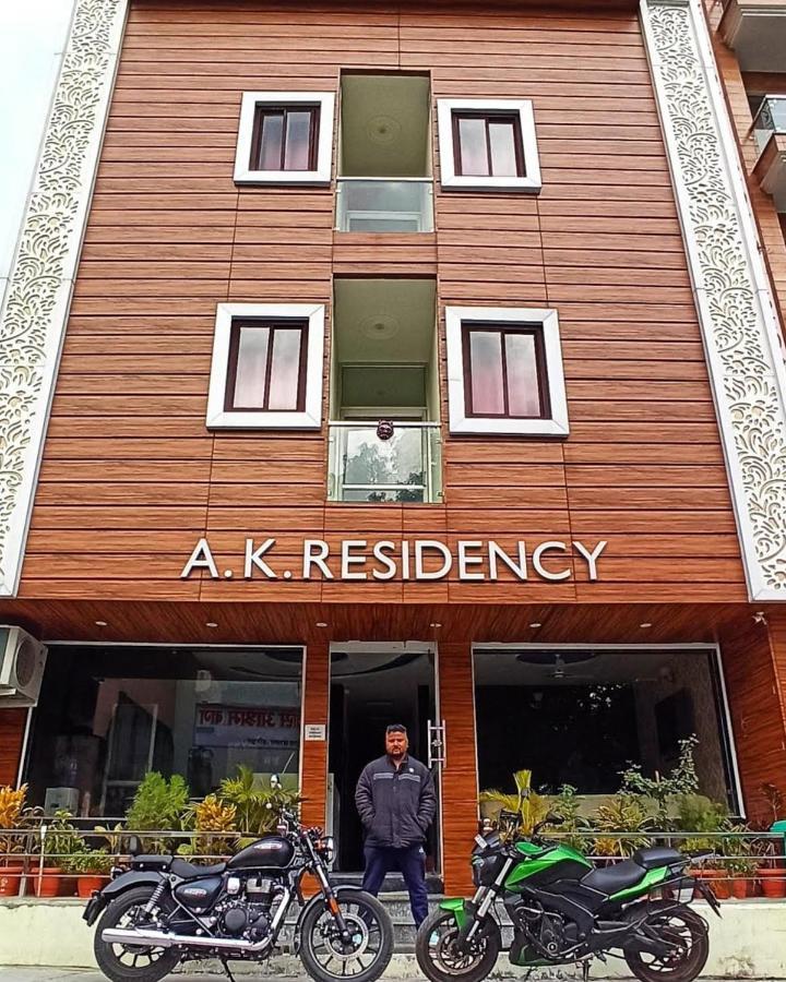 Hotel Ak Residency à Haridwār Extérieur photo