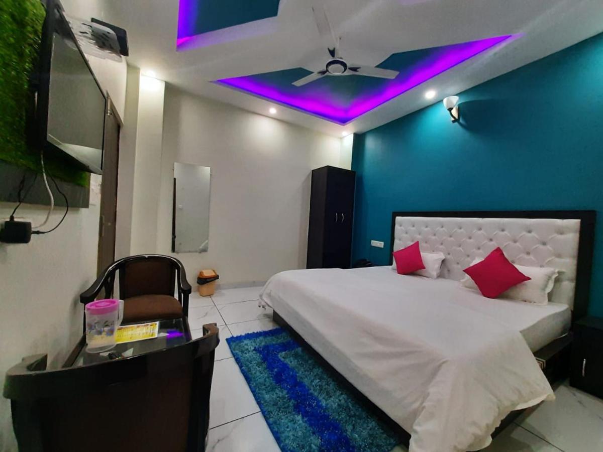 Hotel Ak Residency à Haridwār Extérieur photo