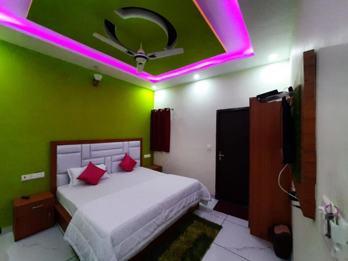 Hotel Ak Residency à Haridwār Extérieur photo